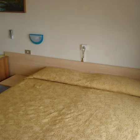 Bed & Breakfast Solana Noli