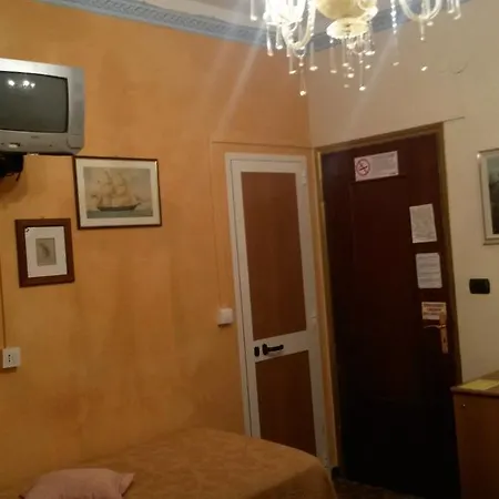 Solana Bed & Breakfast 3*