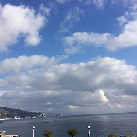 Bed and breakfast Solana 3*